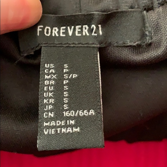 Mini Skirt - Picture 3 of 4